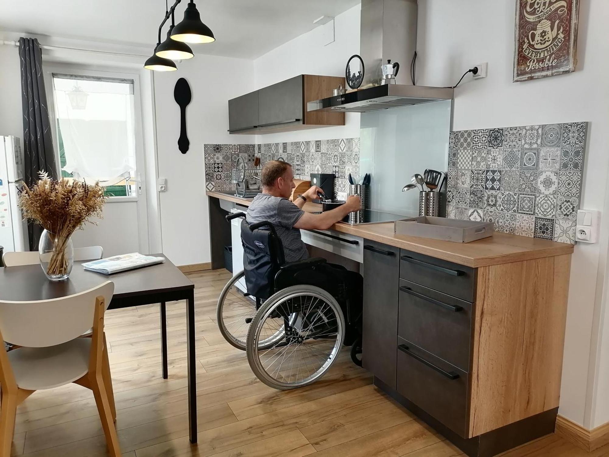 Aux D'Estaing Croises, Gite De Montagne Accessible A Tous Екстериор снимка